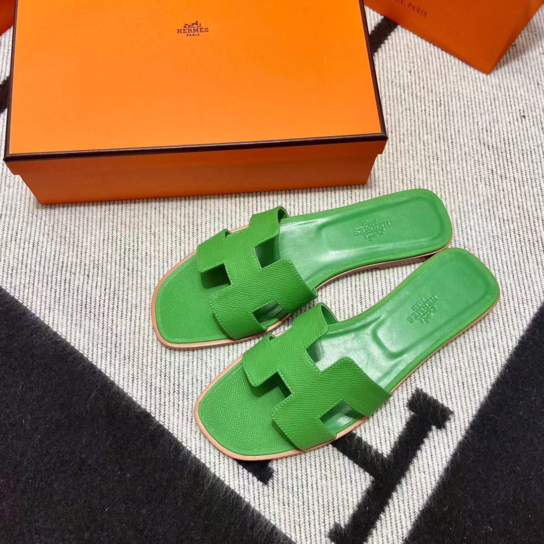 에르메스 올수공 오란 슬리퍼 샌들 앱송 135